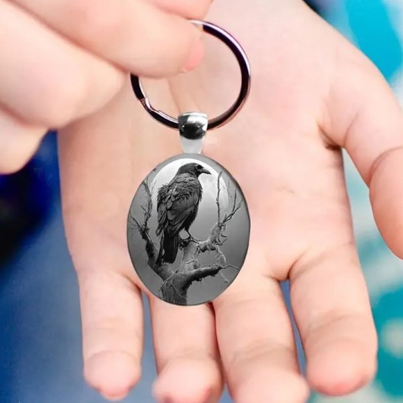 Keychain Bag Charm Black Raven Oval Gothic Wiccan emo vamp Viking Stylish Trendy - Picture 6 of 6